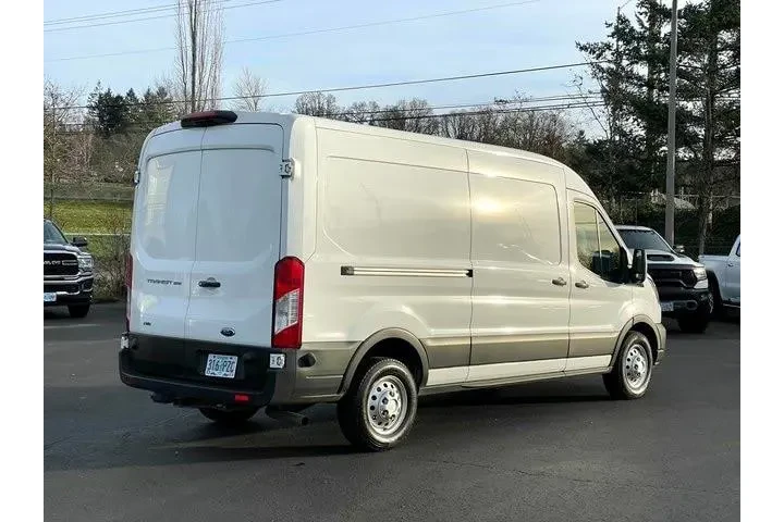 $33995 : Ford Transit 2024 AWD 250 3d image 3