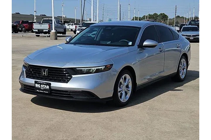 $25581 : Honda Accord 2025 LX 4dr Sed image 7