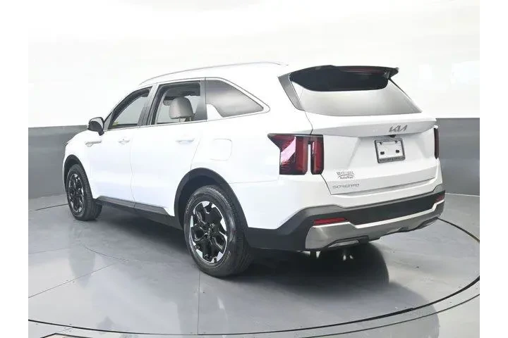 $31000 : Kia Sorento 2024 S 4dr SUV image 4