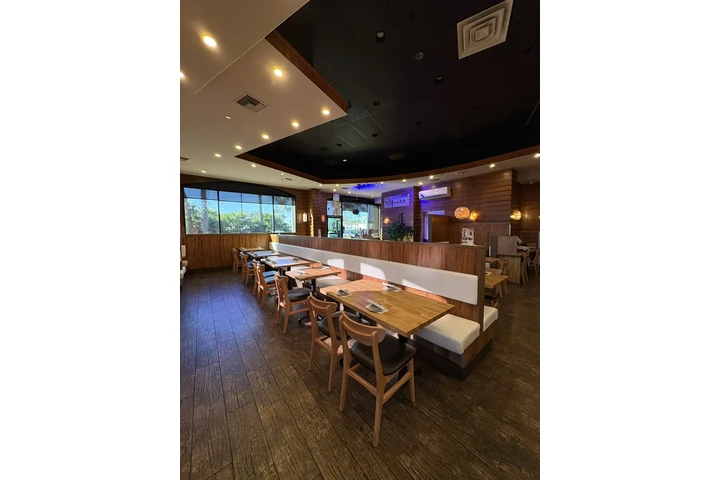 Food Runner / Sushi Helper image 4