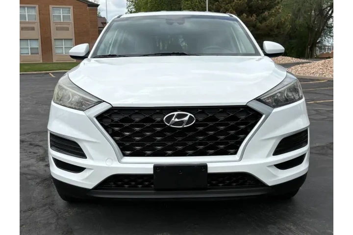 $10900 : 2019 Tucson SE image 7