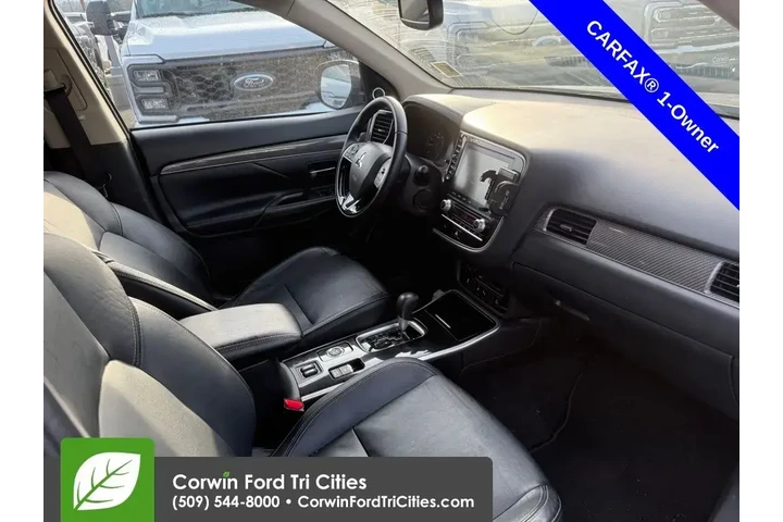 $17459 : Mitsubishi Outlander 2020 AW image 6