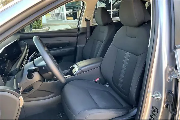 $23995 : Hyundai TUCSON 2025 SEL 4dr image 7