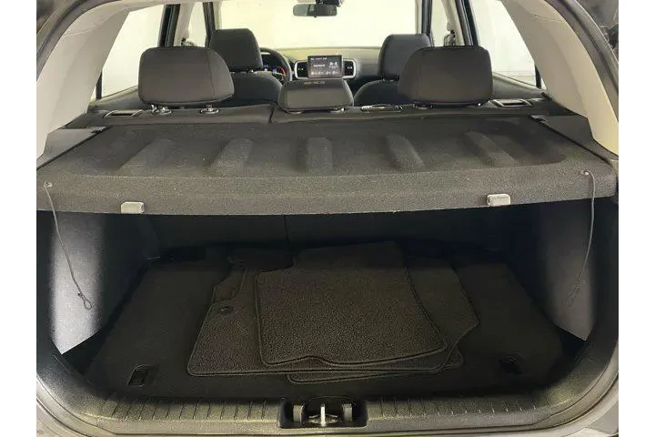 $16991 : Hyundai VENUE 2023 SE 4dr Cr image 8