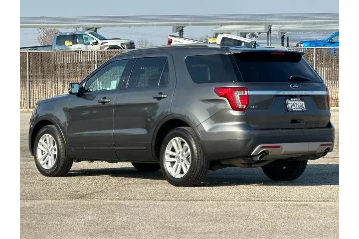 $14990 : Ford Explorer 2016 XLT 4dr S image 5