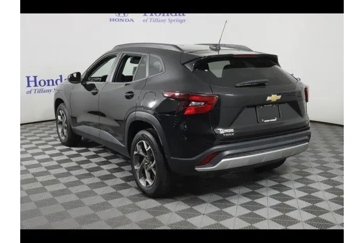 $23875 : Chevrolet Trax 2025 LT 4dr C image 5