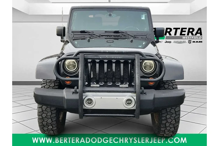 $12500 : Jeep Wrangler 2013 4x4 Sahar image 2