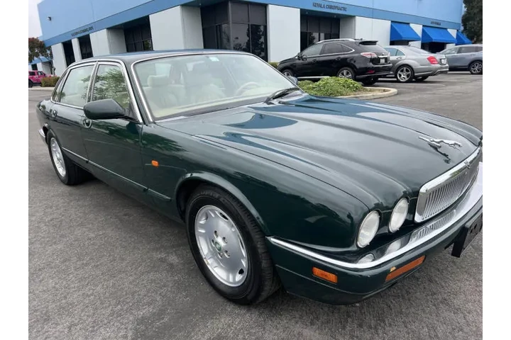 $8500 : 1995 XJ-Series XJ6 image 6