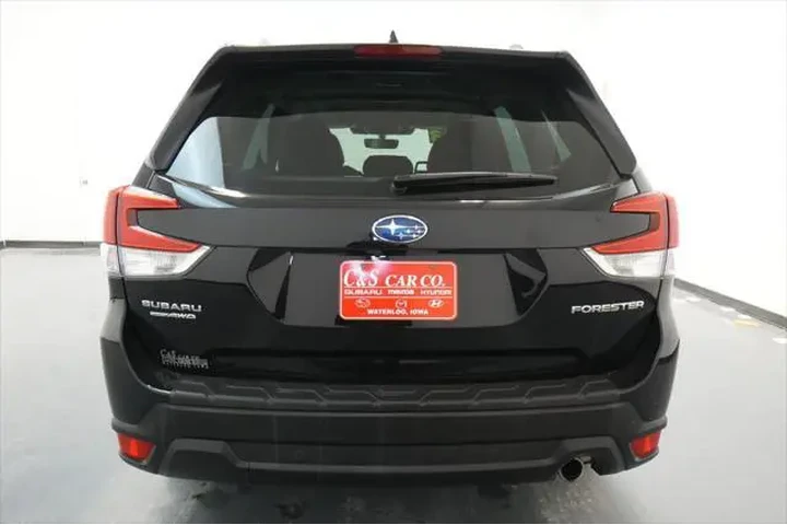 $28419 : Subaru Forester 2023 AWD Lim image 8
