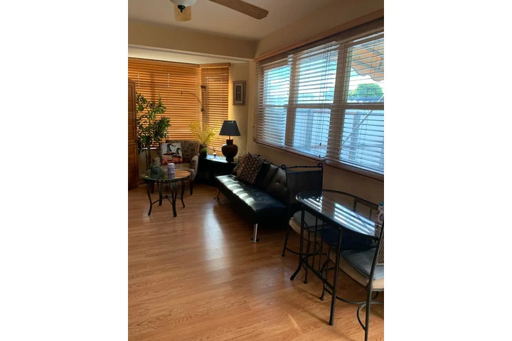 $1700 : ESTUDIO PARA 2 PERSONAS EN SW image 6