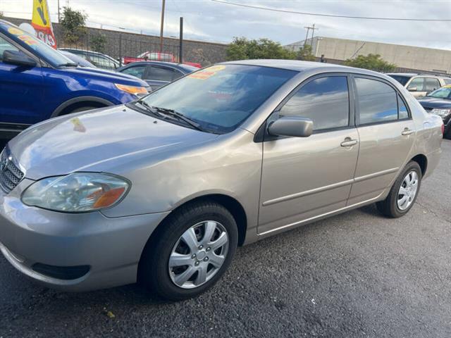 $6599 : 2005 Corolla LE image 5