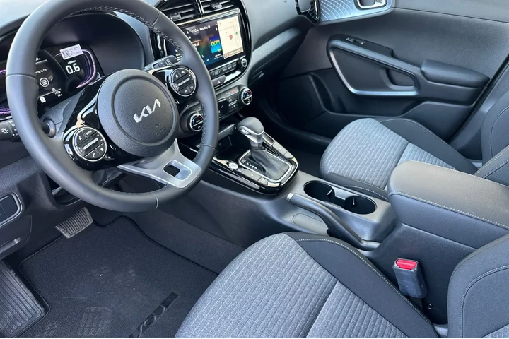 $26485 : New 2025 Soul EX image 6