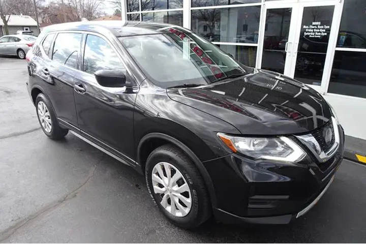 $12990 : 2018 Rogue image 9