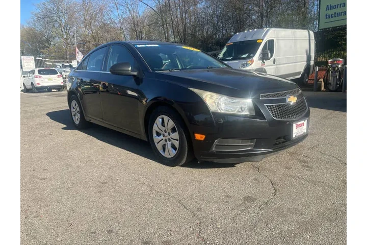 $4999 : 2012 Cruze LS image 2