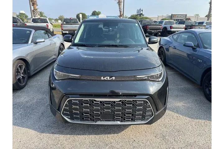 $23221 : Kia Soul 2025 GT-Line 4dr Cr image 7