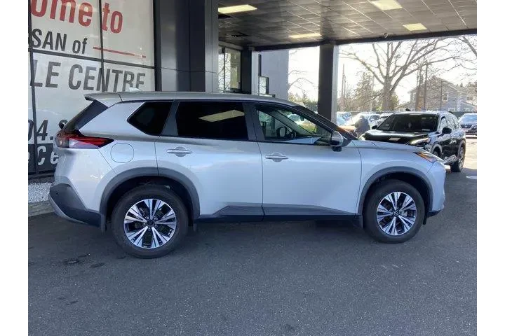 $17222 : Nissan Rogue 2022 AWD SV 4dr image 4