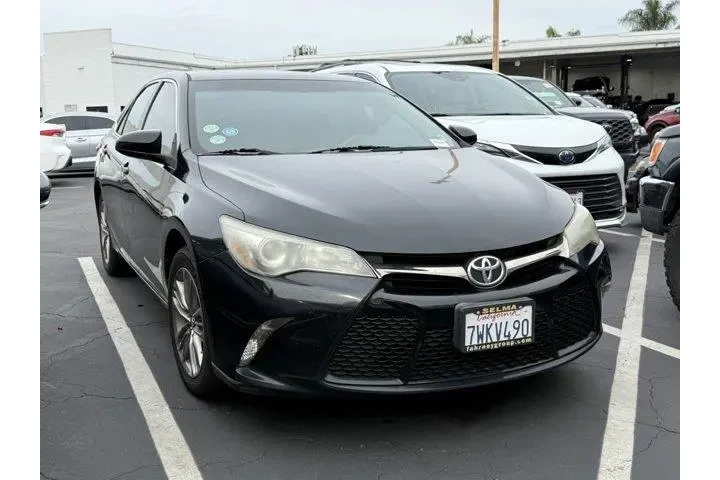 $13975 : Toyota Camry 2017 SE 4dr Sed image 2