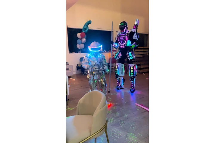 Neon Robot image 6