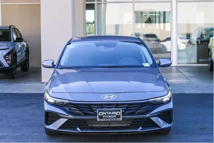 $20689 : Hyundai ELANTRA 2024 SEL 4dr image 3