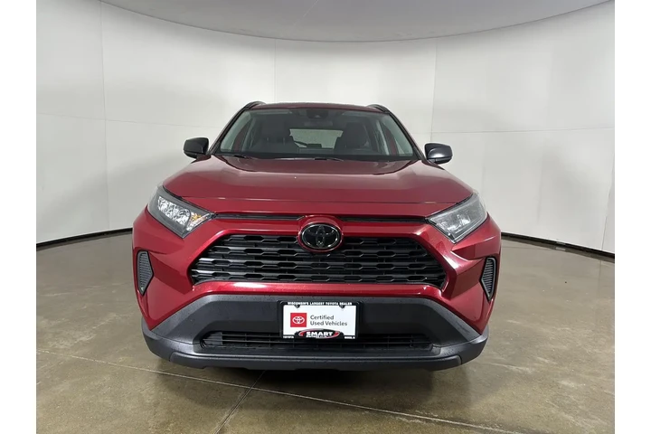 $26183 : Gold Certified 2020 RAV4 LE image 6
