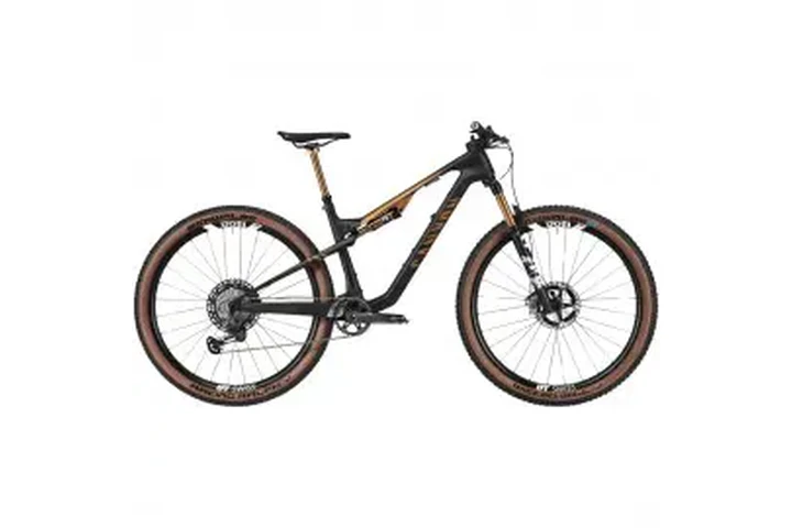 $3899 : 2024 Canyon Lux Trail CFR image 1