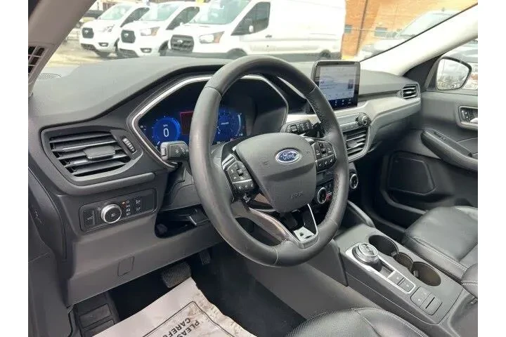 $17999 : Ford Escape 2022 AWD SEL 4dr image 7