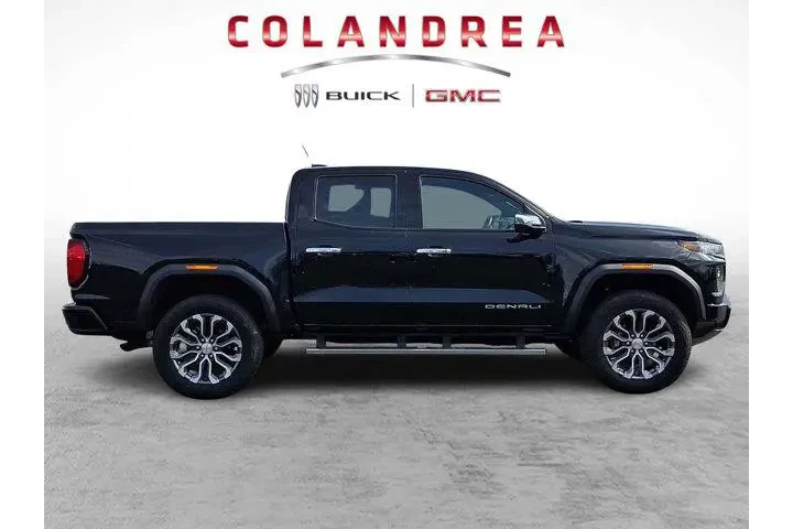 $39995 : GMC Canyon 2023 4x4 Denali 4 image 7