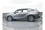 $29291 : Toyota Highlander Hybrid 202 thumbnail