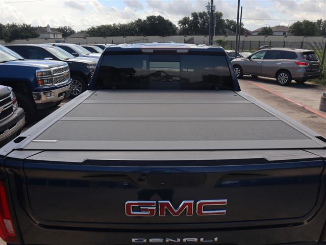 $36900 : 2020 GMC Sierra 1500 Denali C image 9