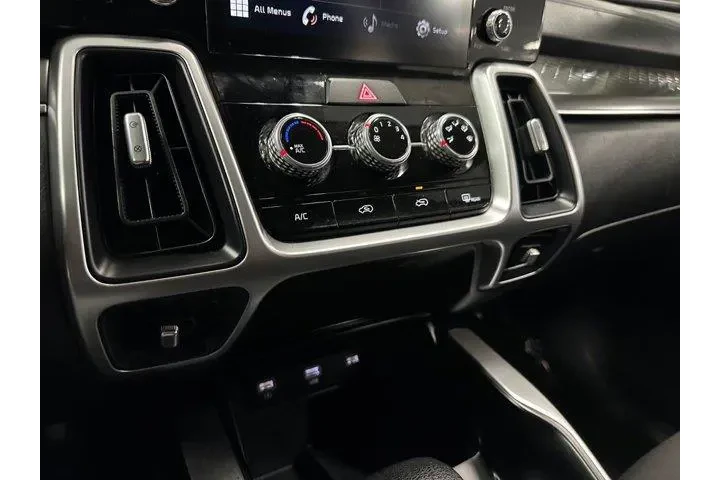 $19880 : Kia Sorento 2021 LX 4dr SUV image 2