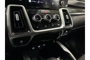 $19880 : Kia Sorento 2021 LX 4dr SUV thumbnail