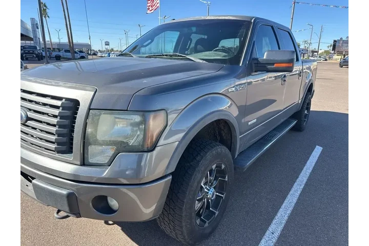 $15328 : Ford F-150 2011 4x4 XLT 4dr image 6