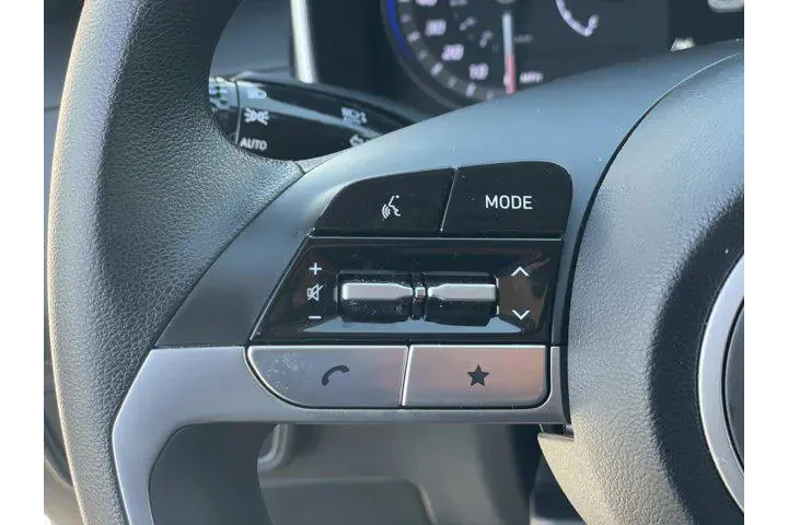 $24596 : Hyundai TUCSON 2023 AWD SEL image 8