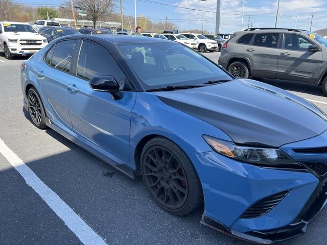 $33799 : PRE-OWNED 2022 TOYOTA CAMRY T image 8