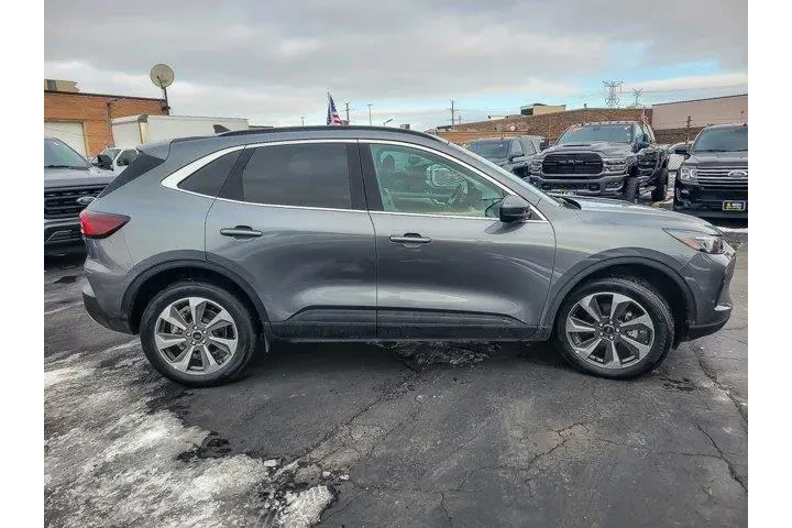 $26877 : Ford Escape 2024 AWD Platinu image 8