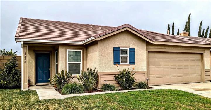 $1475 : Fontana - Move-In Ready image 2