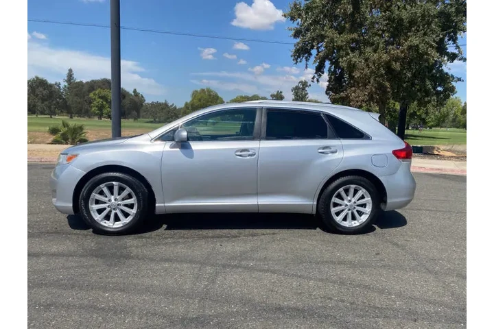 $11495 : 2011 Venza FWD 4cyl image 5