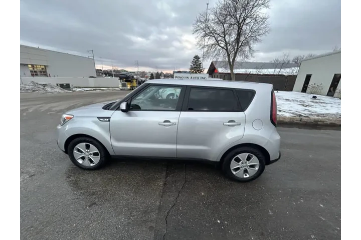 $5990 : 2015 Soul image 4