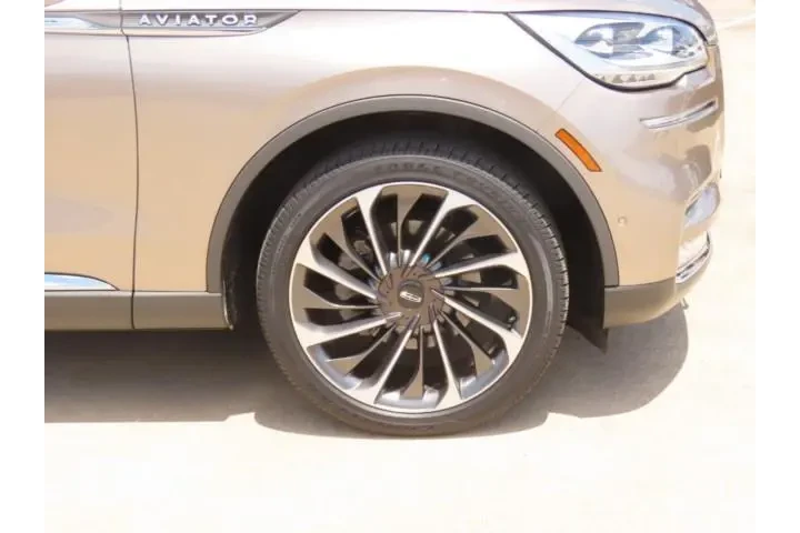 $38911 : Lincoln Aviator 2021 AWD Res image 7