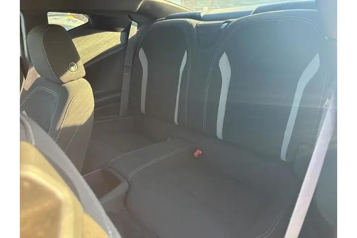 $14995 : Chevrolet Camaro 2016 LT 2dr image 9