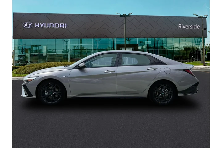 $23991 : Hyundai ELANTRA 2024 N Line image 3
