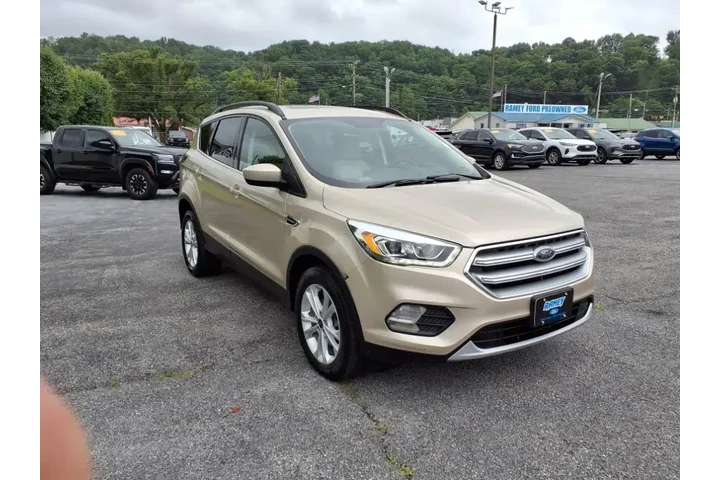 $15990 : Ford Escape 2017 AWD SE 4dr image 6