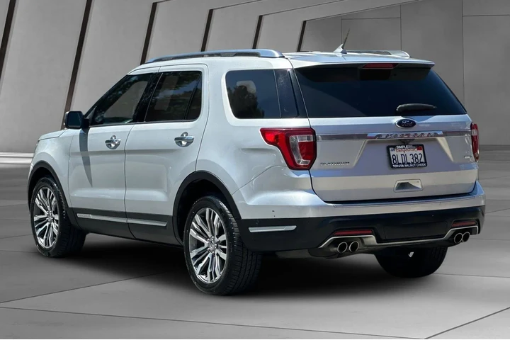 $22900 : Ford Explorer 2019 AWD Plati image 10