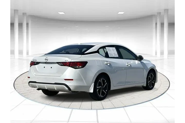 $19550 : Nissan Sentra 2024 SV 4dr Se image 4