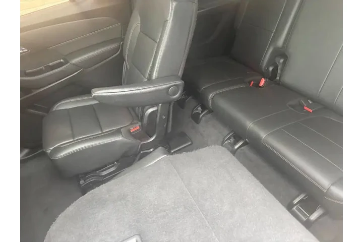 $22500 : 2019 Traverse RS image 9