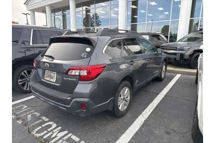 $16901 : Subaru Outback 2018 AWD 2.5i image 4