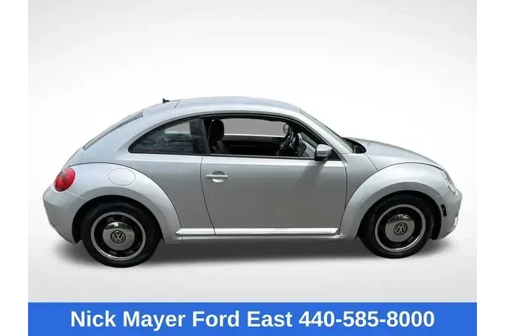 $10995 : Volkswagen Beetle 2012 2.5L image 9