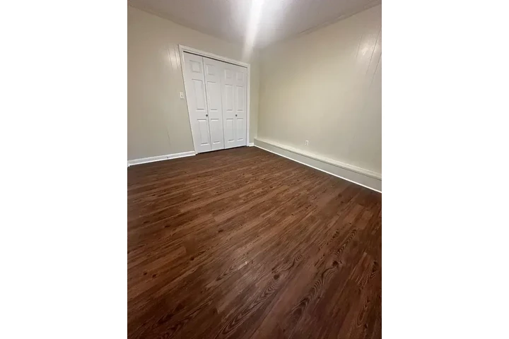 $1100 : Cozy 2-Bedroom and 1-Bathroom image 10