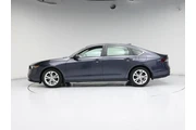 $23998 : Honda Accord 2024 LX 4dr Sed thumbnail