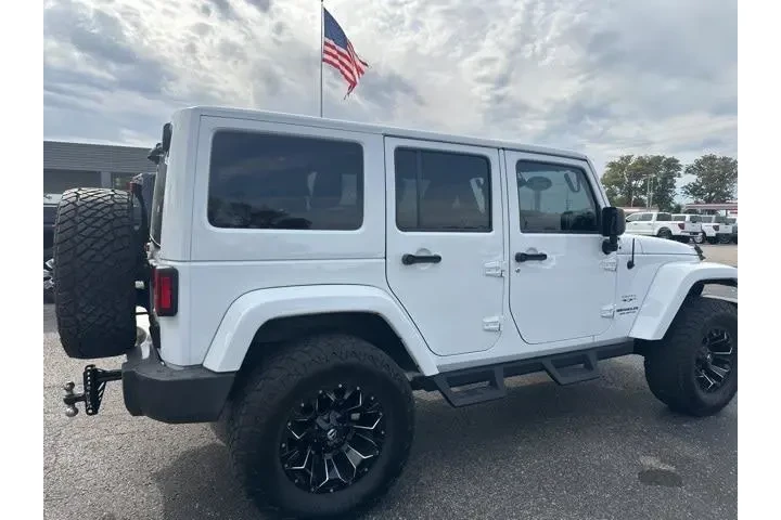 $18441 : Jeep Wrangler Unlimited 2017 image 10